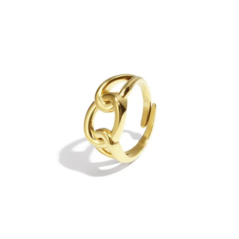 Linked Luxe Ring