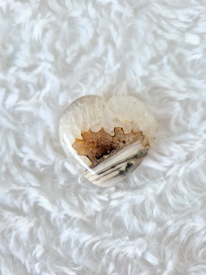 Moss agate heart no. 1