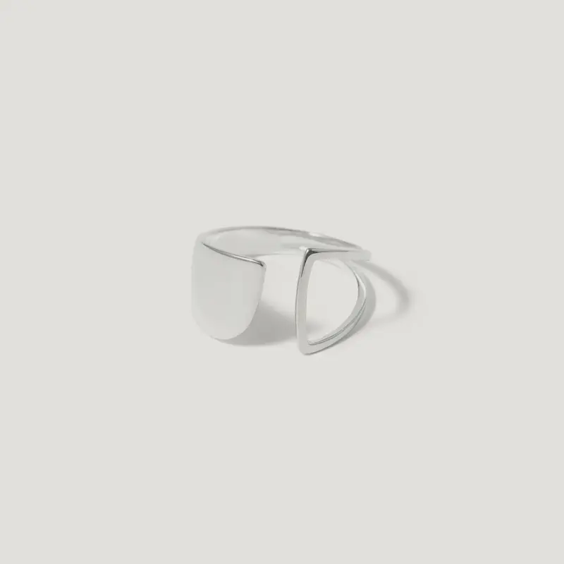 Nora Ring