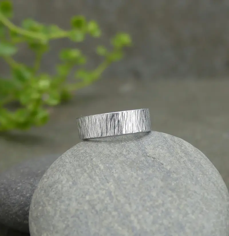 Ring - Bast