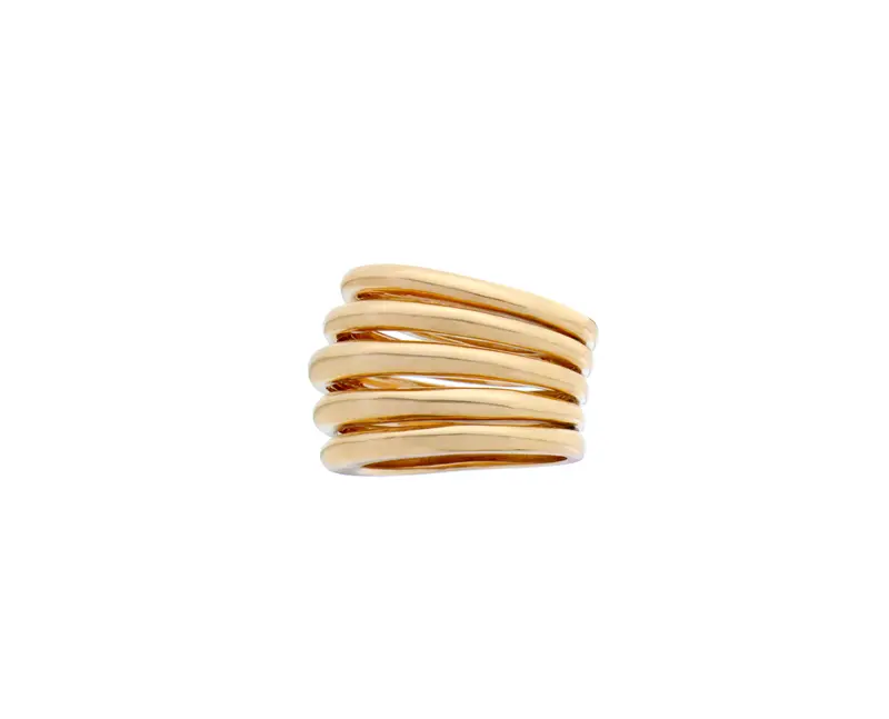 Rose gold ring