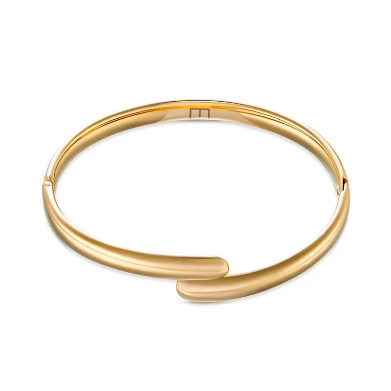 Sleek Flow Bangle